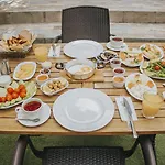 Pirlanta Butik 3* Çeşme