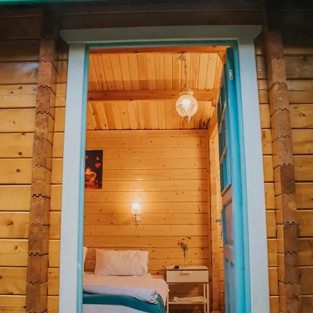 Pirlanta Butik Кешме