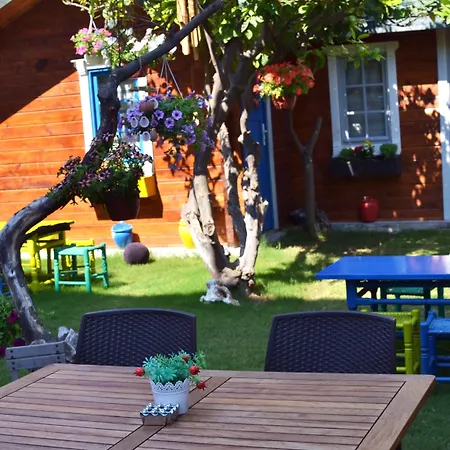 Pirlanta Butik Кешме