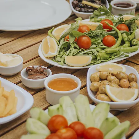 Отель Pirlanta Butik Кешме